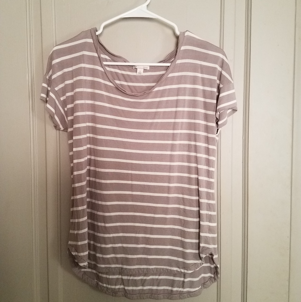 Gap striped short sleeve top
